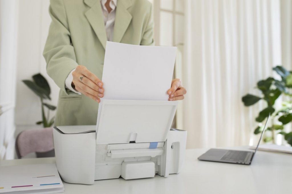 ¿Cómo optimizar la tinta y papel de tu impresora para ahorrar costes